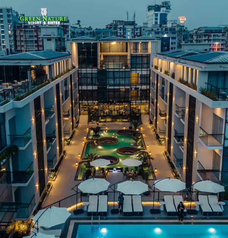 Green Nature Resort & Suites